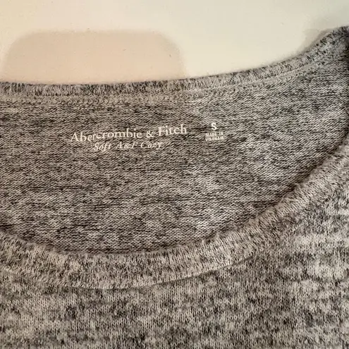 Abercrombie & Fitch Abercrombie Gray Long Sleeve Women's bodysuit top