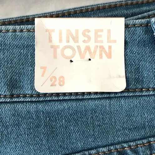 Tinseltown New Frayed Hem High Rise Jean Shorts Medium Wash Stretch Denim Juniors Size 7