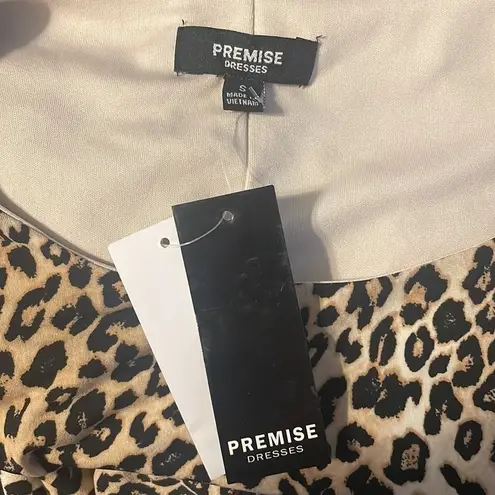 Premise NWT Cheetah print dress. Size small, gorgeous! Faux wrap dress design.