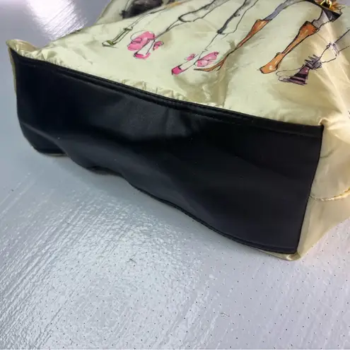 DSW Black and Gold Satin Shoe Fashion Shoulder Bag with Chain Strap