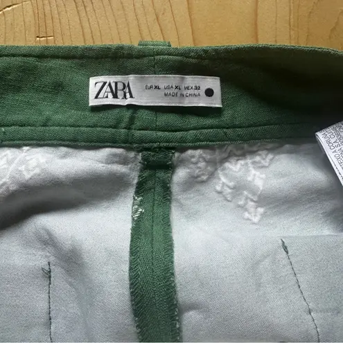 ZARA  Green Pants with White Embroidered Accents