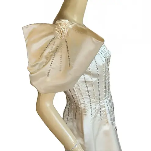 VINTAGE 1980'S HAND CRAFTED CREAM RHINESTONE SATIN SINGLE SHOULDER DRESS (S) White