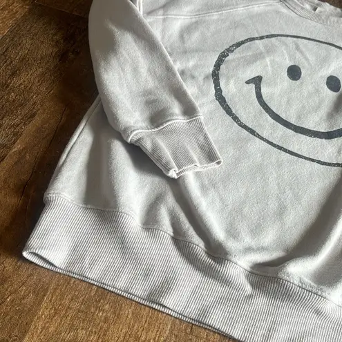 Protrend Crewneck Trendy Smiley sweatshirt Gray