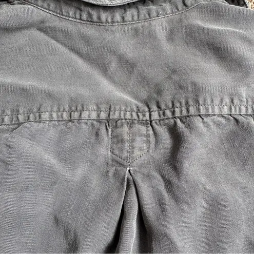 Natural Reflections Grey Button Down Long Sleeve Shirt Front Pockets size medium