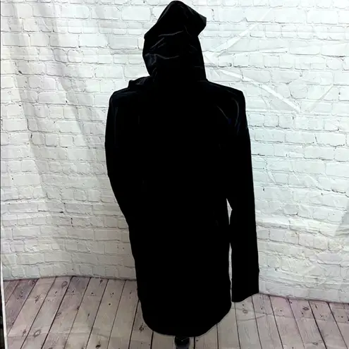 🎉HP🎉 N: Philanthropy “Pompano” Black Hooded Size Small