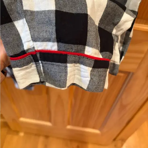 Wondershop Black and White buffalo check/red piping Pajama Set women’s XS