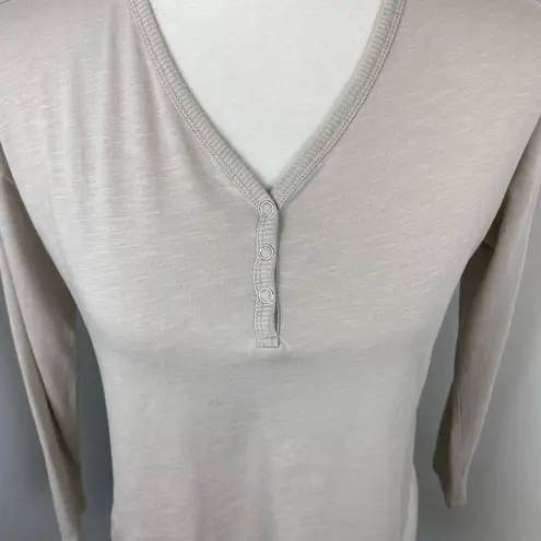 Lou & grey  Soft Serve Henley Lightweight Tee Seagull Gray XS