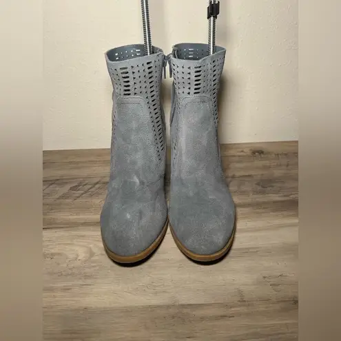 Crown Vintage Women's Suede Heeled Boots,Blue Gray Color,Cutout Style,Size 6.5? Blue