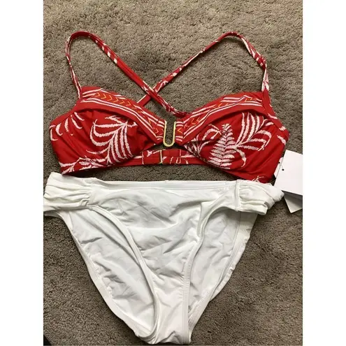 La Blanca New. red and white bikini set. Medium. Retails $139.