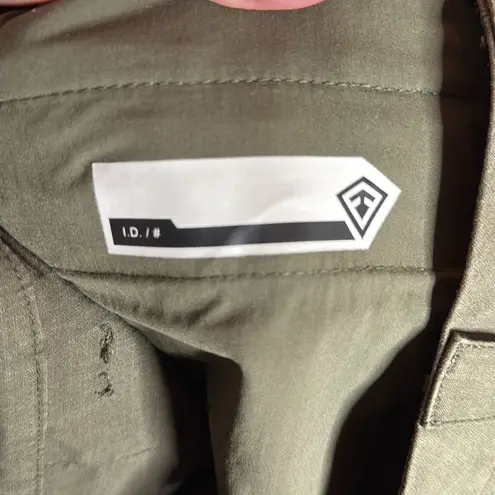 FIRST TACTICAL WOMEN'S V2 TACTICAL SHORTS OLIVE GREEN SIZE 4
