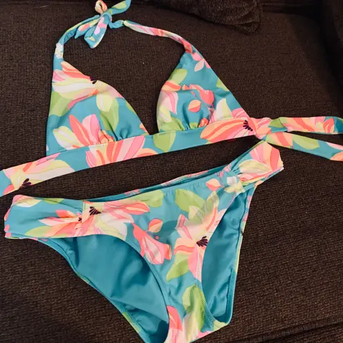 Victoria's Secret Victoria secret triangle bikini 👙 set 