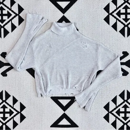 SER.O.YA Fae Distressed Turtleneck Sweater in Silver Size L