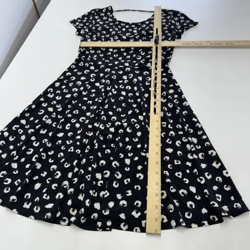 Gilli Dress Womens Small Black White Leopard Print Fit Flare Short Sleeve USA
