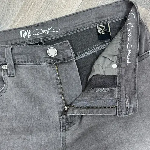 Diane Gilman DG2 Floral Embroidered Wide Leg Stretch Jean Grey 12 Raw Hem Gray