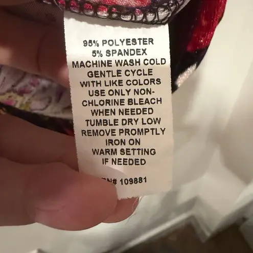 Sunny Leigh Boho Paisley Velvet Velour Top Size Large Red Black