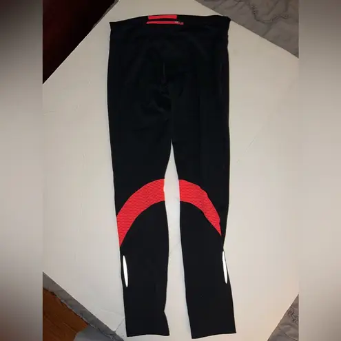 Under Armour Women’s Full Zip Running Jacket and Leggings (2 piece)