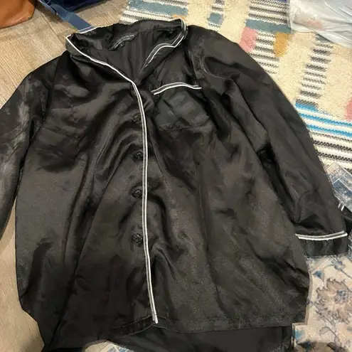 Alexander del Rossa Black Satin Button