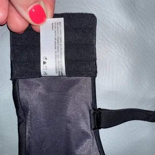 Maidenform Women's Strapless Bra 38D Black Convertible Straps