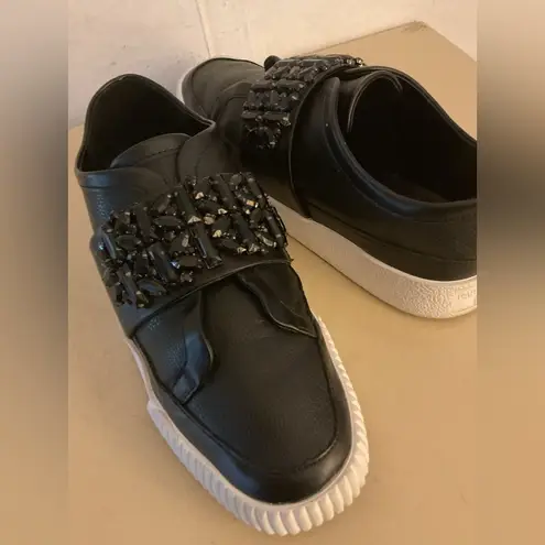 Karl Lagerfeld women black leather platform Jules sneakers Size 8