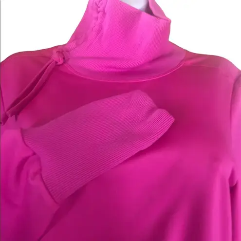 Saucony Funnel Neck Athletic Pullover Top M Cinched Hem Thumb-Holes Running