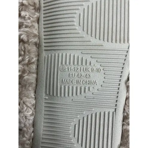 Womans Athmile Slipon Slippers 11