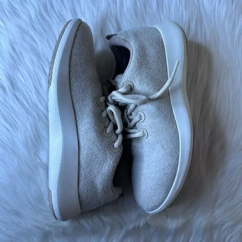 Allbirds Women's Wool Runner Mizzle in Stony Cream Size 8