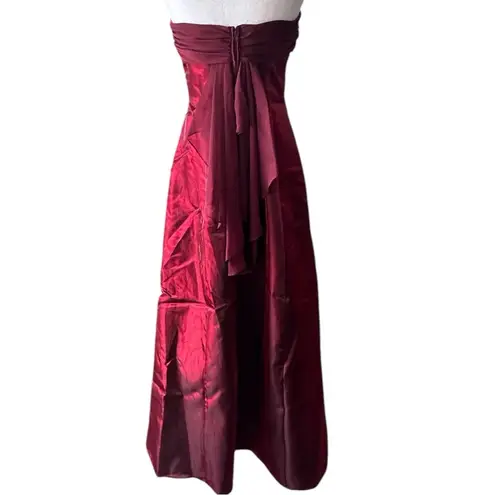 Morgan & Co. by Linda Bernell Red maxi Strapless Dress Size 6 prom