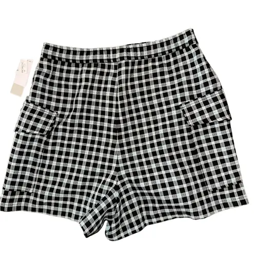 BP  Plaid High Rise Dressy Shorts Size S