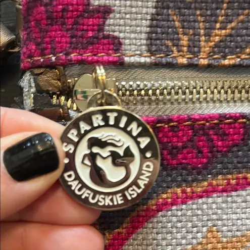 Spartina 449 Spartina Elegant Floral Wristlet Clutch. Pictures of flaws in photos.