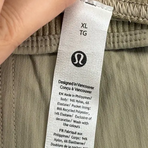 Lululemon Dance Studio HR Flared Pant XL High Rise Slim Fit Ruched Tan