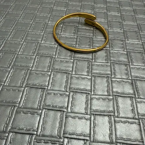 Gold Bypass Minimalist Bracelet, Sculptural Open Bangle, Modern Polished Metal