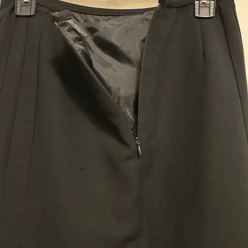 Anne Klein  Black Suit Skirt Size‎ 6