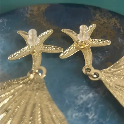 3 Pair Ocean Beach Gold Tone Starfish and Shell Dangle Statement Earrings Set