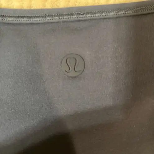 Lululemon  cross front