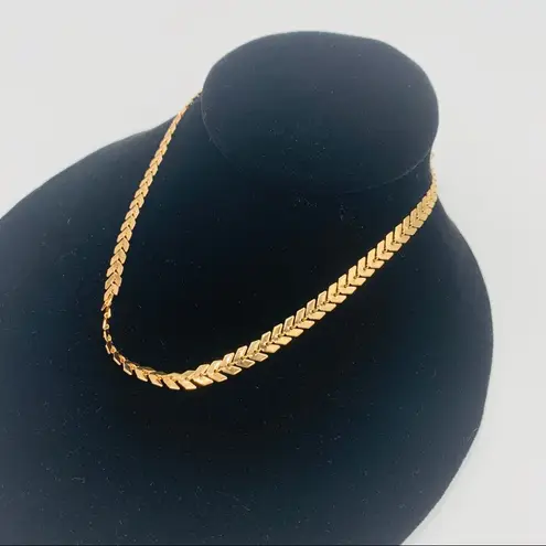 NWT Boho Golden Arrow Leaf V Link Choker Necklace