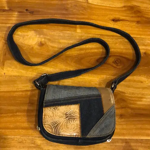 Q&A 🦋4/$25 Cute patchwork purse