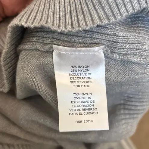 Joseph A Classic Light Gray Turtleneck Sweater – Size XL – Slimming Fit - Image 8