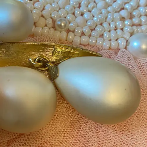 Park Lane Chic Vintage Gold Tone Faux Pearl Dangle Brooch Statement Pin