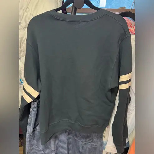 Daydreamer Lainey Wilson Broken Hearts Still Beat pullover sweatshirt - M - RARE