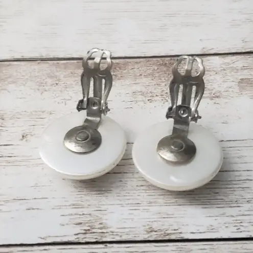 Vintage Clip On Earrings