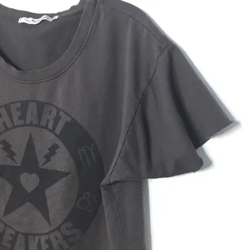 Truly Madly Deeply Heart Breaker Graphic Tee Size Medium