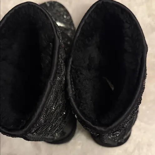 UGG  Sparkling Black and Silver Sequin Boots - Image 5