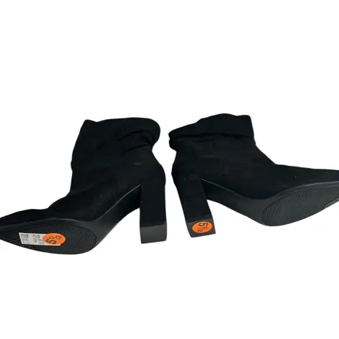 Guess Funna black Heels Faux Suede Boots 5.5 New