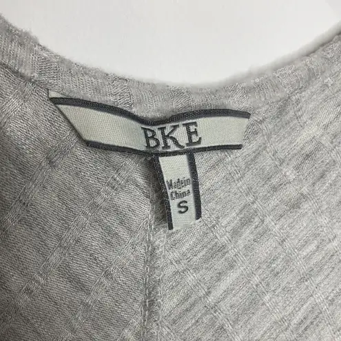 BKE by the buckle gray ribbed open cardigan size small