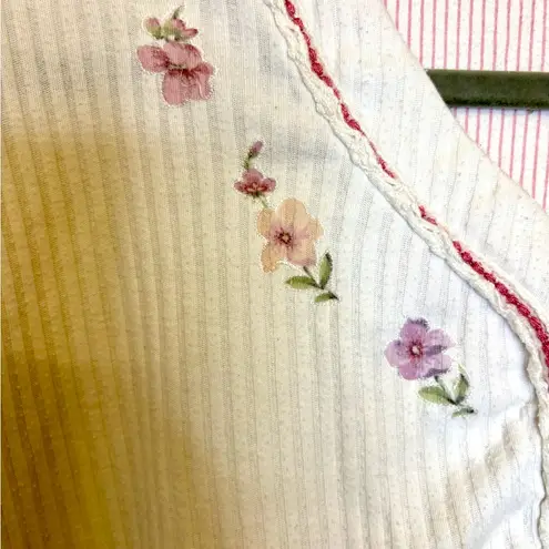 Earth Angels Vintage Floral Embroidered Cottagecore Henley Top L Soft Knit