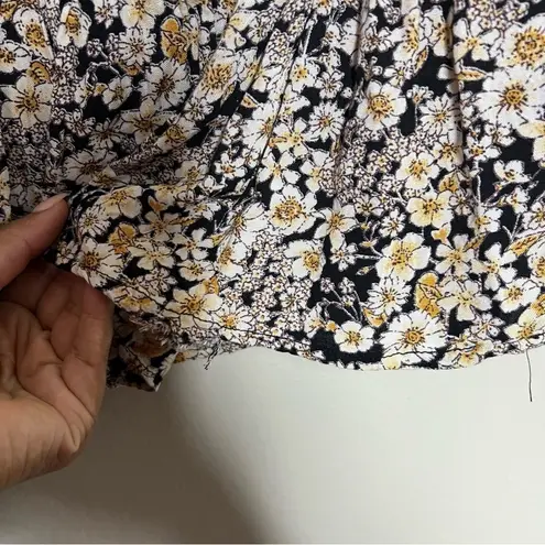 Patrons of Peace Womens Size XS Floral Print Off The Shoulder Tie Front Blouse
