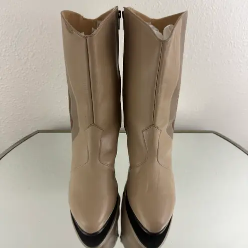 Hill & Dale Vintage 1970s Designer Tan Beige Leather Swirl Low Heel Ankle Boots