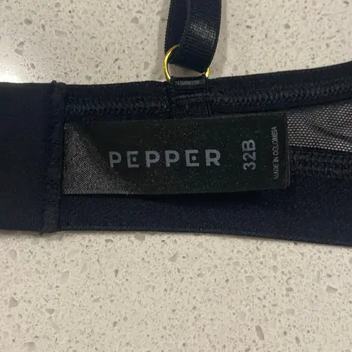 Pepper bra size 32B Black