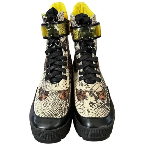 Cape Robbin Future Wave Combat Boots Sz 9 Snake Skin Chunky Sole Futuristic Moto