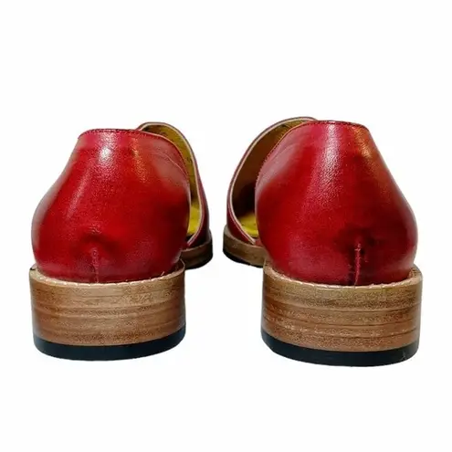 Adro Artisan Dover Flat Red Distressed Leather Side Cutout Slip On Size 7 NEW